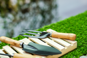 7 Best Hori Hori Knives for Every Gardening Enthusiast