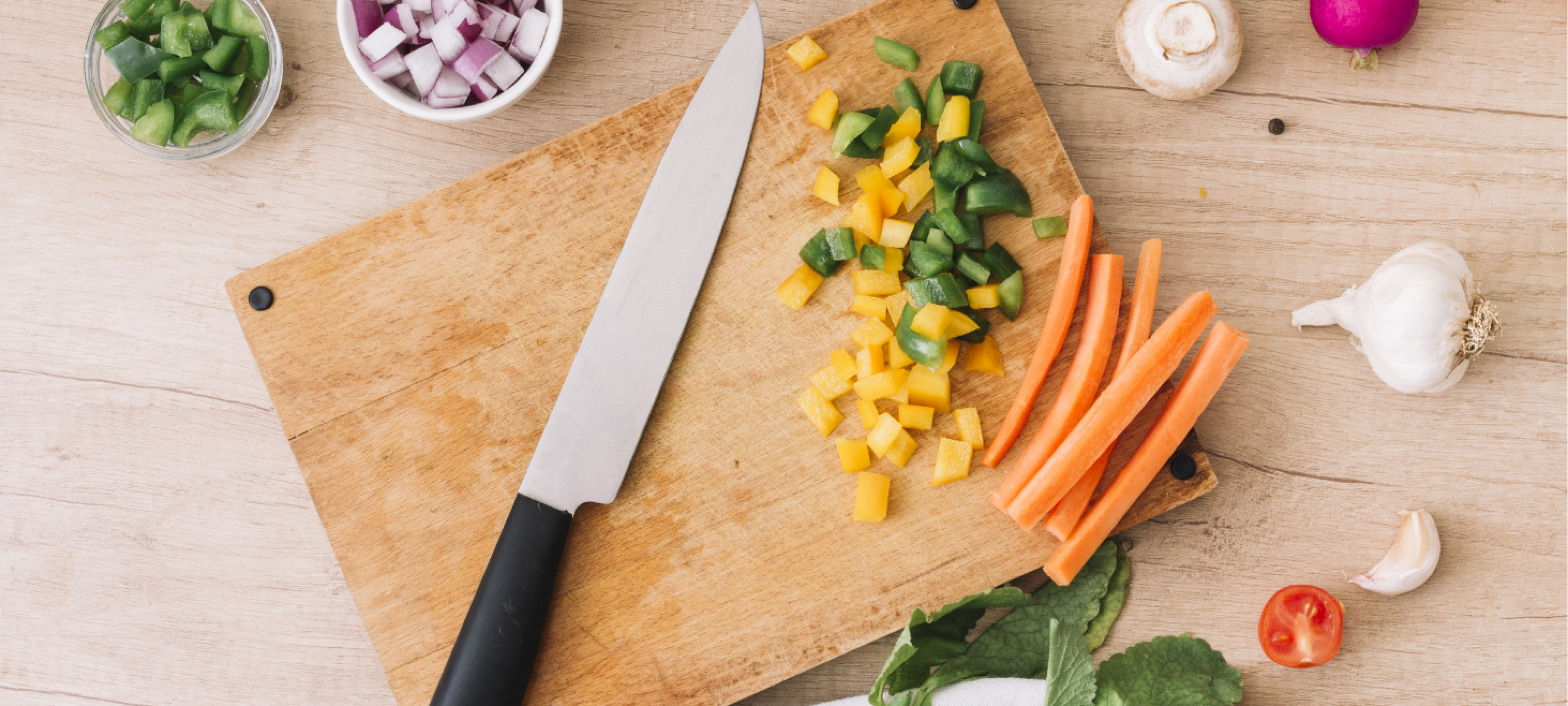 Knifier’s Vegetable Knife Buying Guide for Home Cooks & Professional Chefs